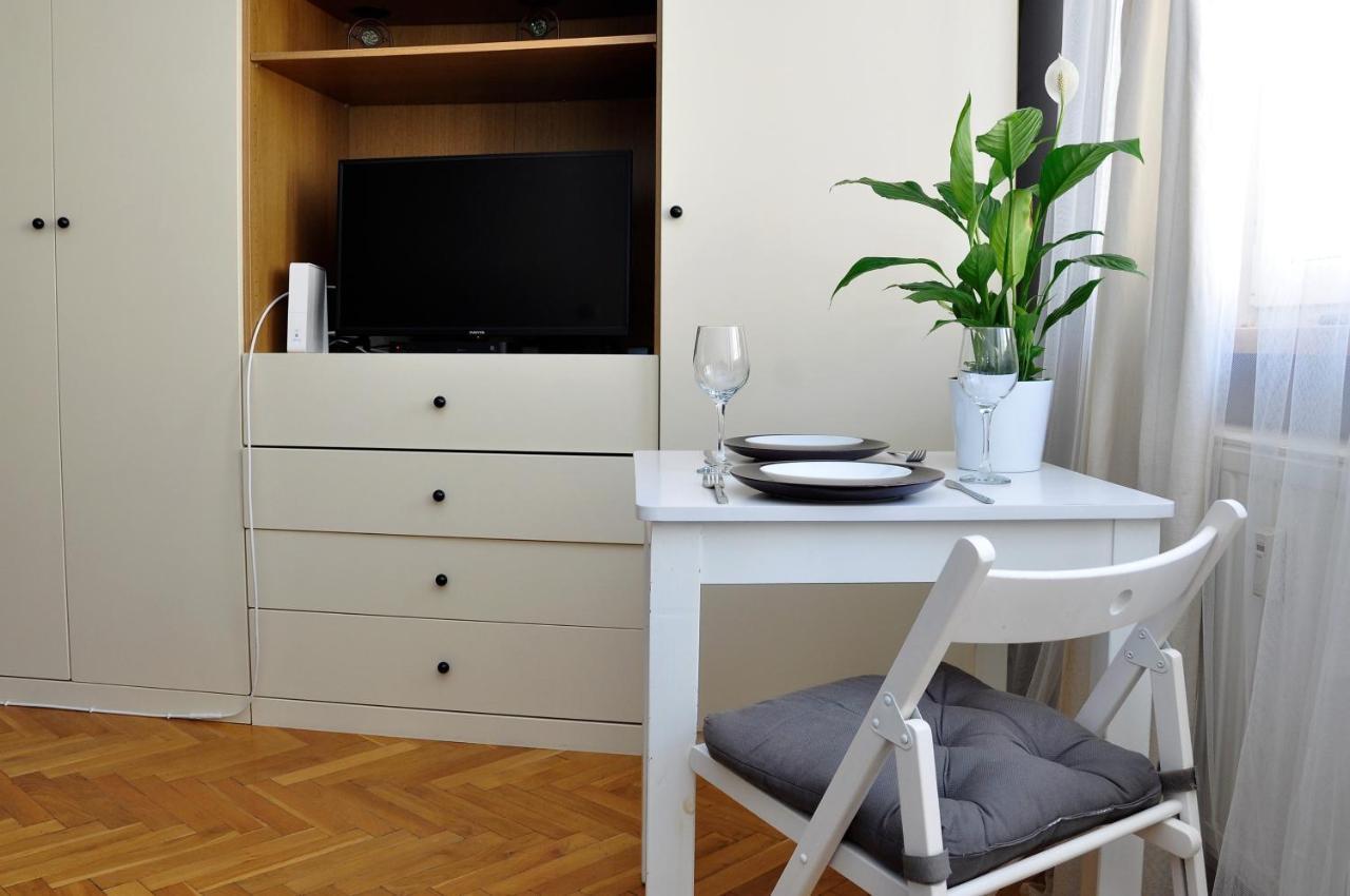 Prudentia Apartments Wegierska Warsaw Luaran gambar
